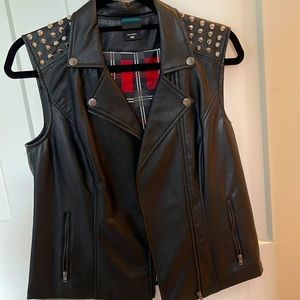 Hot topic RIVERDALE Toni Southside Serpent faux leather vest